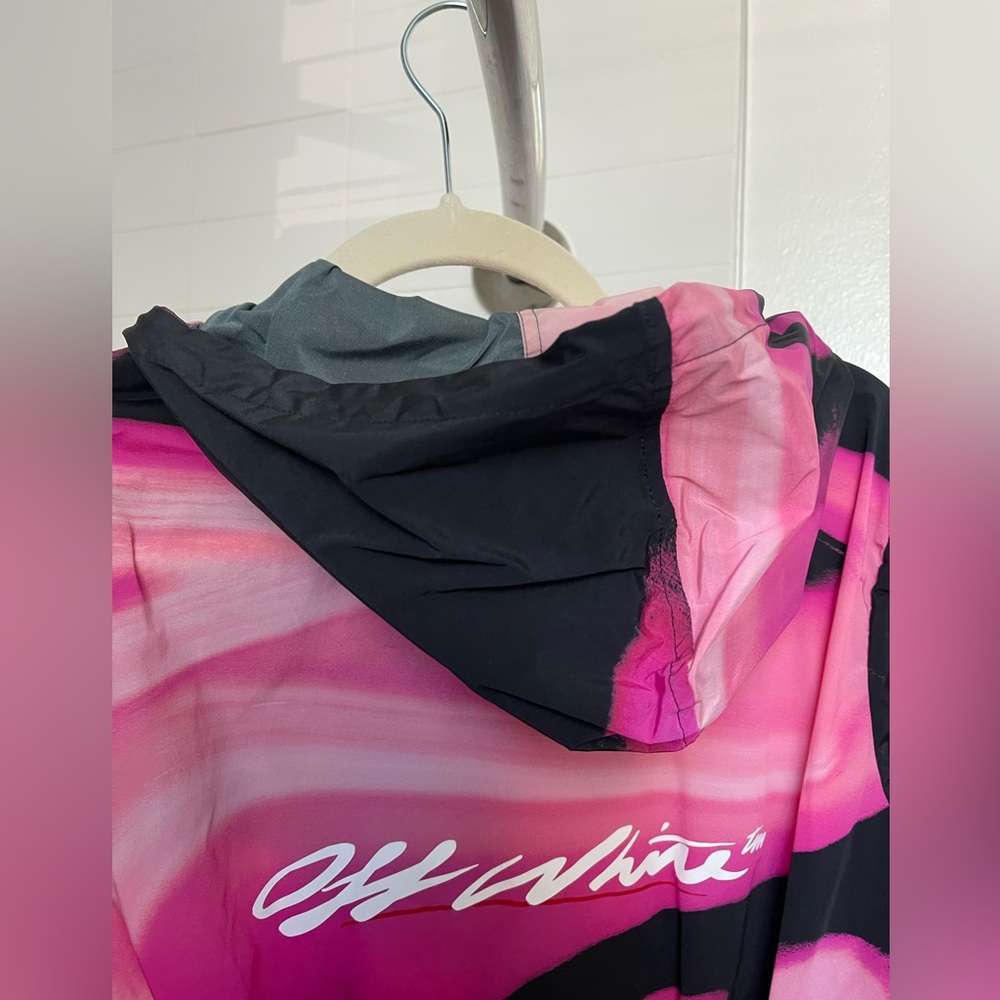 Off-White Pink and Black Abstract Rain Jacket - Picture 6 of 8